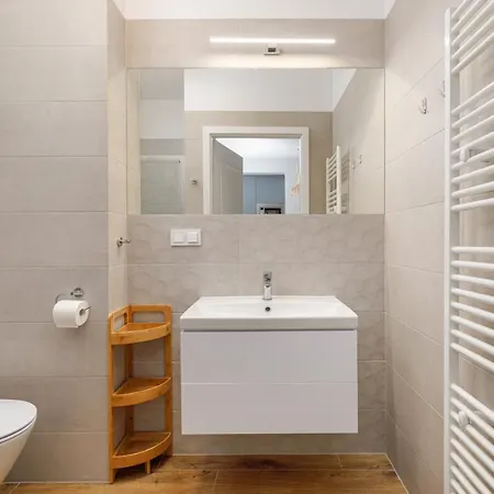 Kolobrzegu By Jantar Apartman Kołobrzeg